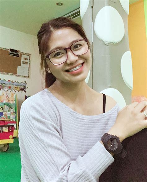 PINAY TEACHER GETS MULTIPLE CUMSHOT BY HER .